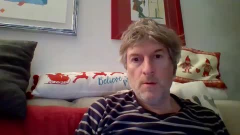 22esserre online show from December 25, 2024, 10:05 pm