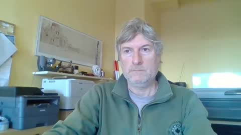 22esserre online show from October 7, 2025, 8:00 am