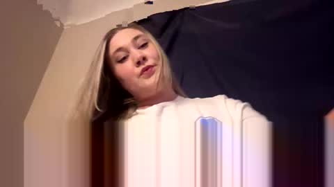 22thickfatpussy online show from May 24, 2026, 2:16 am