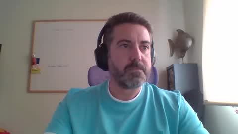 Snapshot of 23cmt4you_vlc chatting on October 23, 2025, 8:24 am 23cmt4you_vlc online show from October 23, 2025, 8:24 am