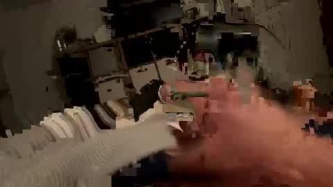 2centz online show from February 24, 2025, 3:02 am