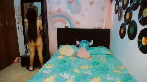 samantha sharon online show from December 14, 2025, 7:25 am