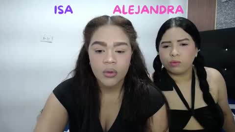 2moons_full_of_love online show from January 15, 2026, 6:51 am