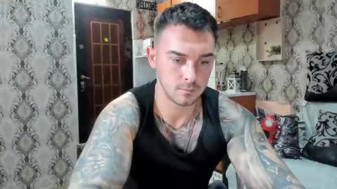 2sexymuscles online show from October 9, 2025, 7:56 pm