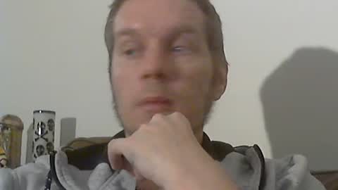 Snapshot of 2small4you83 chatting on December 18, 2024, 11:24 am 2small4you83 online show from December 18, 2024, 11:24 am