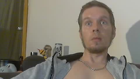 Snapshot of 2small4you83 chatting on December 18, 2024, 6:14 pm 2small4you83 online show from December 18, 2024, 6:14 pm