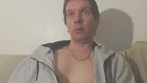 Snapshot of 2small4you83 chatting on February 11, 2025, 7:02 am 2small4you83 online show from February 11, 2025, 7:02 am