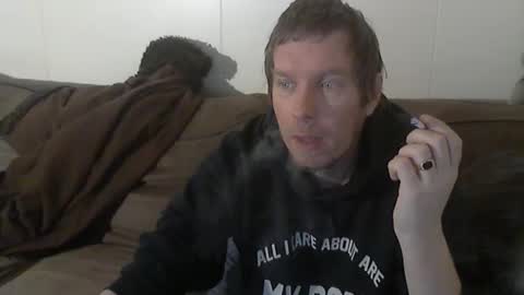 Snapshot of 2small4you83 chatting on March 6, 2025, 2:09 am 2small4you83 online show from March 6, 2025, 2:09 am