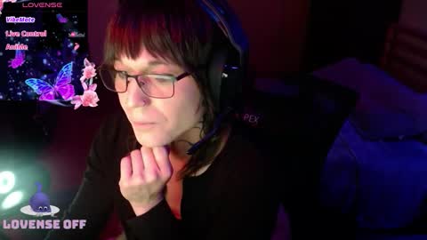 3ShyCat3 online show from November 20, 2025, 7:52 am