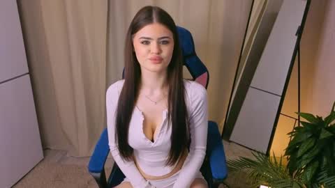 Eva online show from March 31, 2026, 5:19 am