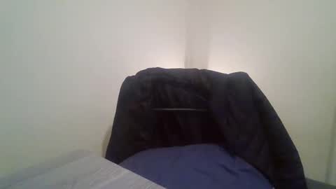 420feetloverr420 online show from November 11, 2025, 12:43 am