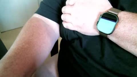 Snapshot of 4bgdaddyks chatting on November 18, 2025, 3:27 pm 4bgdaddyks online show from November 18, 2025, 3:27 pm