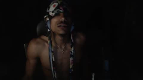 Snapshot of 4evakingsimba chatting on November 9, 2025, 5:06 am yvng simba online show from November 9, 2025, 5:06 am