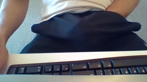 4glz online show from November 16, 2025, 2:06 am