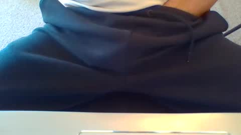 4glz online show from December 16, 2025, 11:10 pm