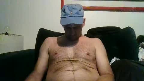 4nuf online show from October 8, 2025, 8:17 pm