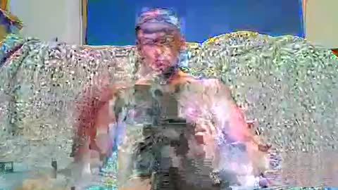 Snapshot of 4nuf chatting on December 14, 2025, 6:30 am 4nuf online show from December 14, 2025, 6:30 am