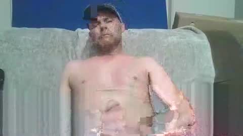 Snapshot of 4nuf chatting on January 9, 2026, 12:13 am 4nuf online show from January 9, 2026, 12:13 am