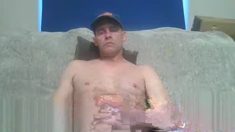 Snapshot of 4nuf chatting on January 11, 2026, 4:01 pm 4nuf online show from January 11, 2026, 4:01 pm