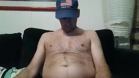 Snapshot of 4nuf chatting on February 18, 2026, 9:11 pm 4nuf online show from February 18, 2026, 9:11 pm