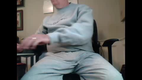 4uguys online show from November 29, 2025, 2:09 pm