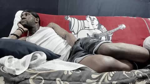 Tettaz GetitJusy4ya online show from December 28, 2024, 2:11 am