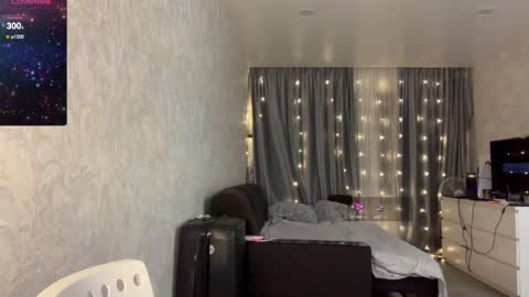 5th_e1ement online show from February 25, 2025, 1:50 pm