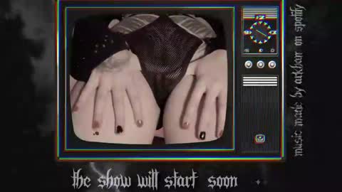 Juune online show from March 23, 2026, 7:29 pm