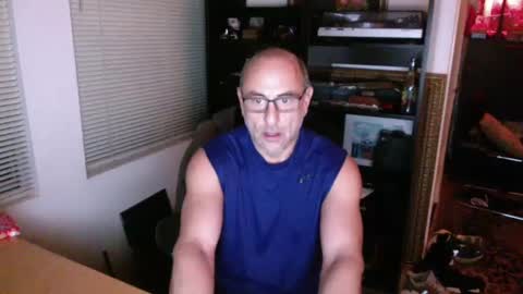 daddy vegas  for single women and couples here online show from December 30, 2024, 1:14 pm