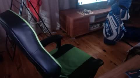 6791looking online show from November 22, 2025, 6:01 am