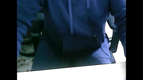 Snapshot of 69desamor chatting on February 3, 2026, 8:14 pm 69desamor online show from February 3, 2026, 8:14 pm