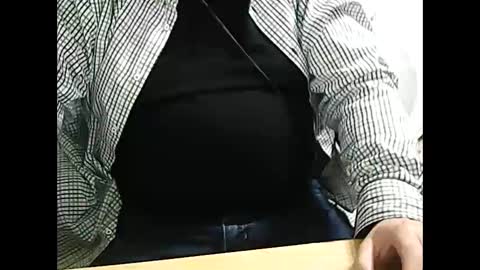 Snapshot of 69desamor chatting on March 9, 2026, 8:46 pm 69desamor online show from March 9, 2026, 8:46 pm