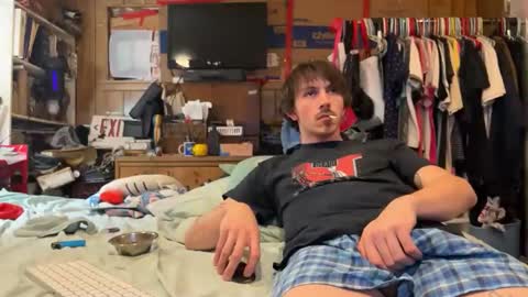 FUCKR online show from March 30, 2026, 4:13 am