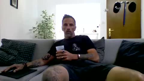 Num online show from May 17, 2026, 1:07 pm