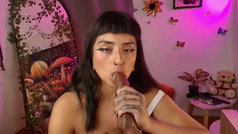 B R I E L A  online show from December 18, 2025, 8:26 pm