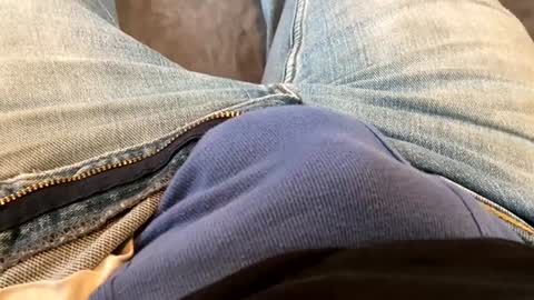 6inchboytoy online show from January 31, 2025, 4:17 pm