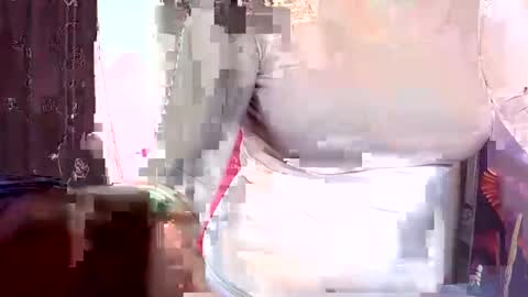 Snapshot of 77lilu chatting on February 9, 2025, 10:42 am Lilu online show from February 9, 2025, 10:42 am