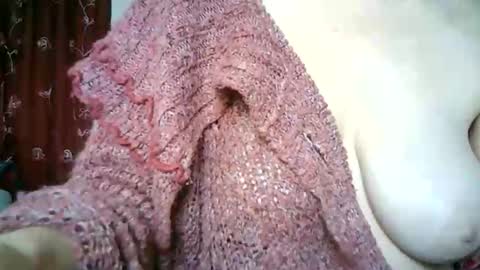 Lilu online show from March 23, 2026, 11:36 am