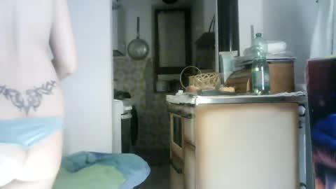 Snapshot of 77lilu chatting on June 19, 2026, 8:23 pm Lilu online show from June 19, 2026, 8:23 pm