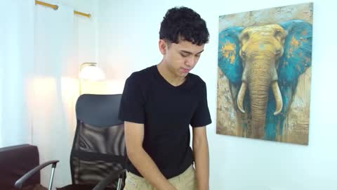 Alan online show from October 28, 2025, 1:14 pm