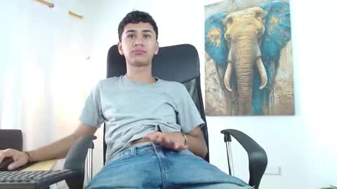 Alan online show from December 1, 2025, 12:54 pm