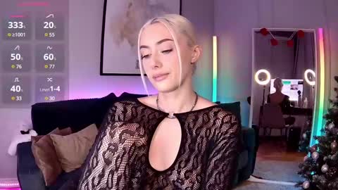 Loren Wood online show from December 27, 2024, 3:04 pm