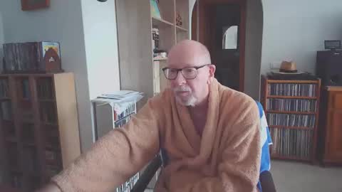  Papi  online show from November 14, 2025, 10:03 am