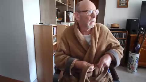  Papi  online show from February 15, 2026, 10:14 am