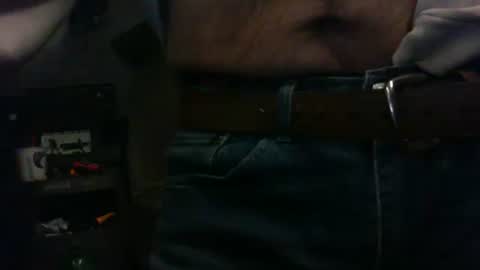 805riccinus online show from December 17, 2025, 7:47 am