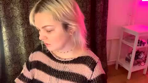 Ivy online show from January 13, 2025, 3:23 am