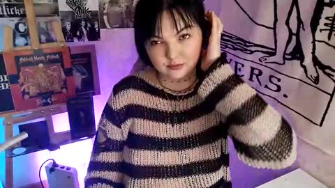 Ivy online show from October 4, 2025, 2:09 am