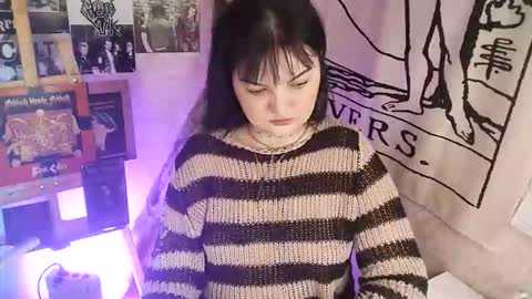 Ivy online show from October 5, 2025, 11:46 pm