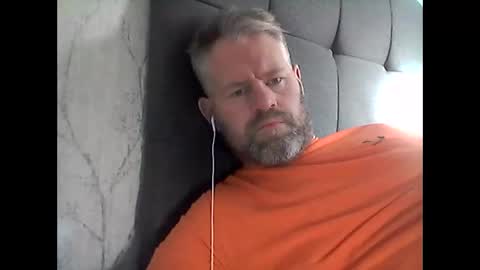 81jonnyx online show from November 21, 2025, 11:09 am