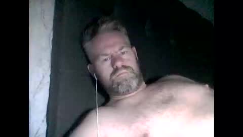 81jonnyx online show from November 26, 2025, 8:26 am